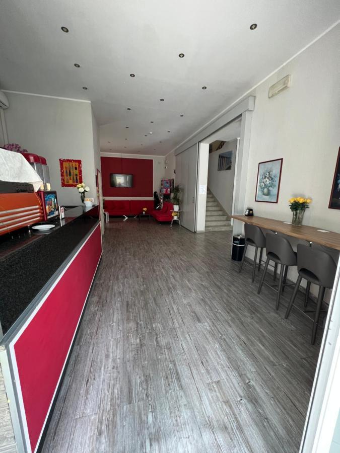 Hotel Cuba Nuova Gestione 里米尼 外观 照片