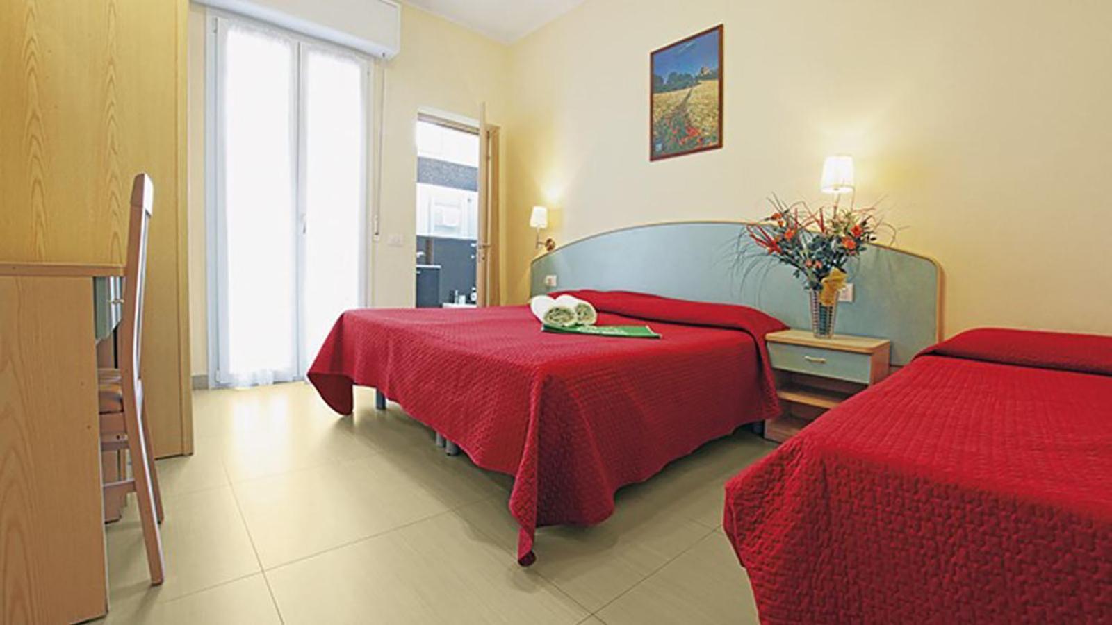 Hotel Cuba Nuova Gestione 里米尼 外观 照片
