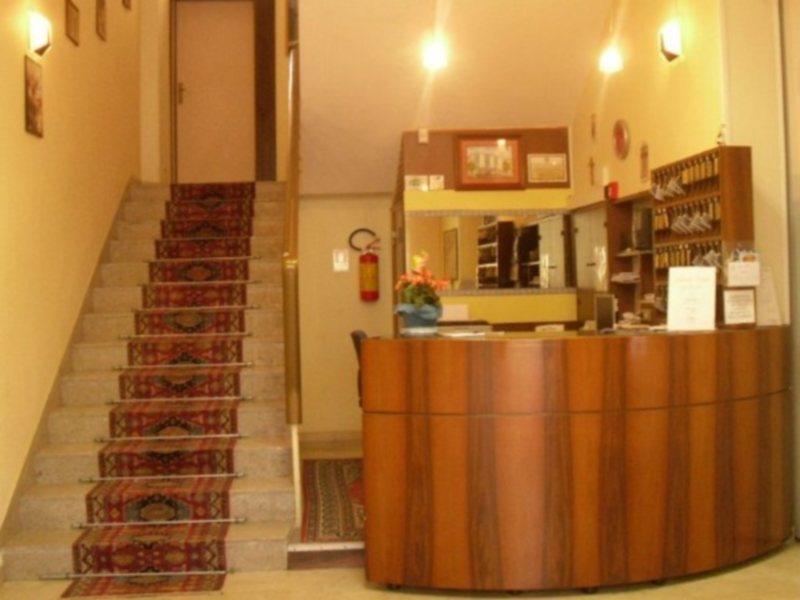 Hotel Cuba Nuova Gestione 里米尼 外观 照片
