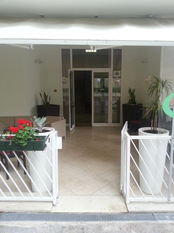 Hotel Cuba Nuova Gestione 里米尼 外观 照片